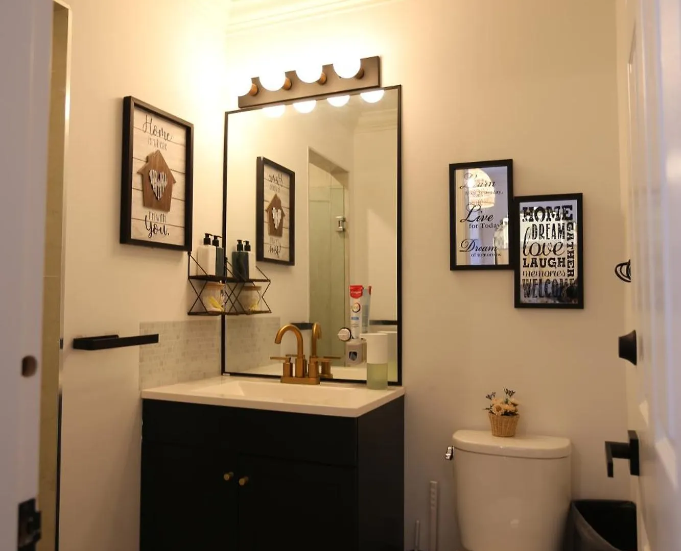 Guest house Fisher'S Whart Individual Artistic Studio Richmond